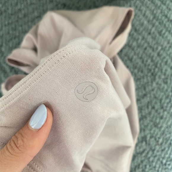 Lululemon tie tank top - Picture 3 of 3